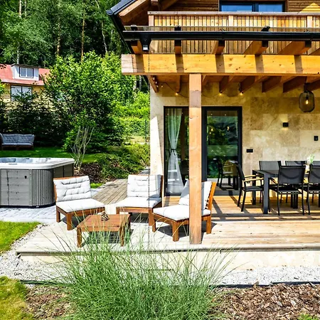 Kloucka Stribrna Skalice