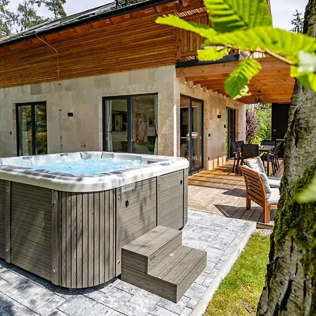 Kloucka Вилла *